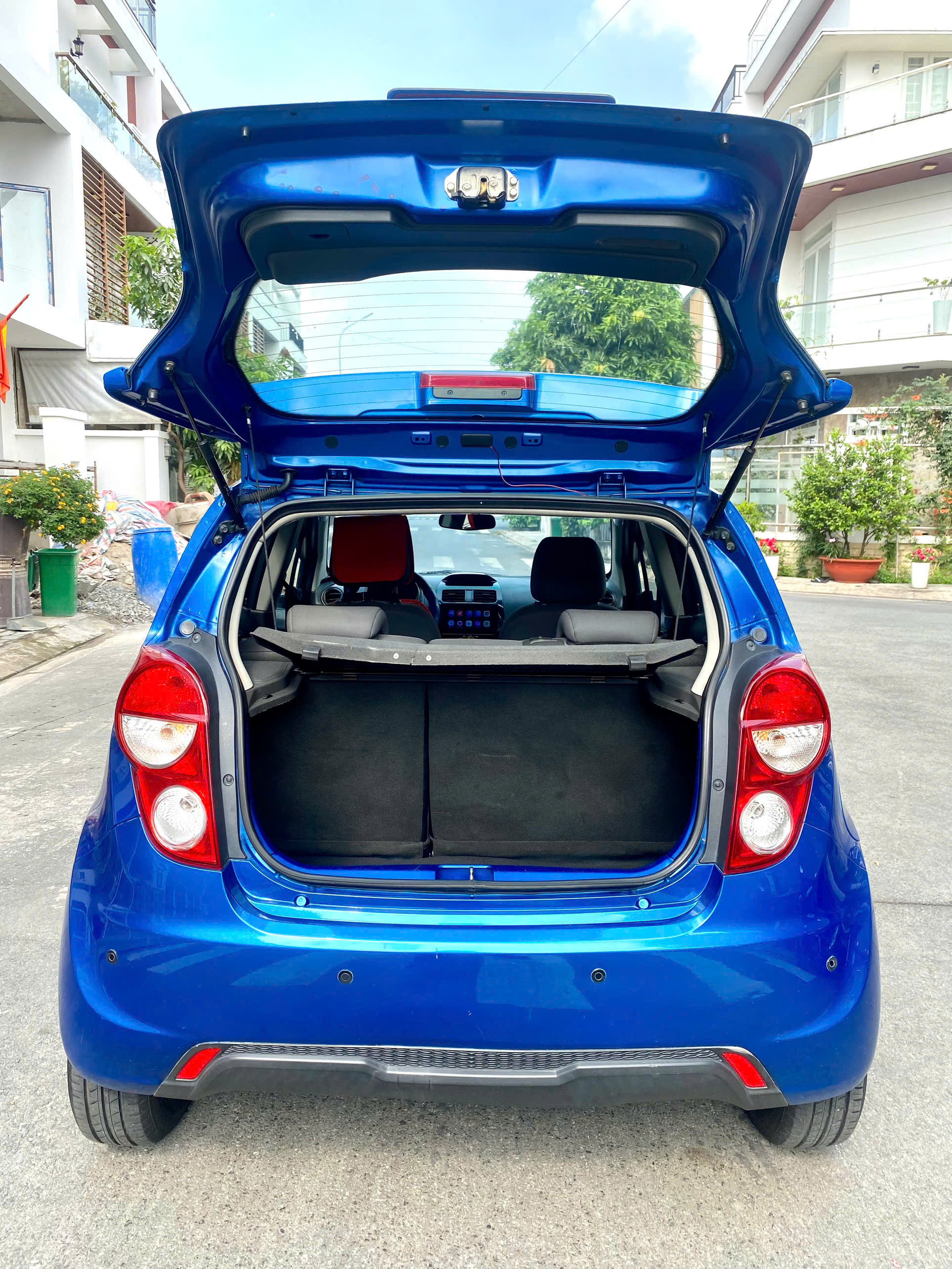 Xe 5 chổ nhỏ gọn tiết kiệm nhiên liệu Spark LS 2017 số sàn