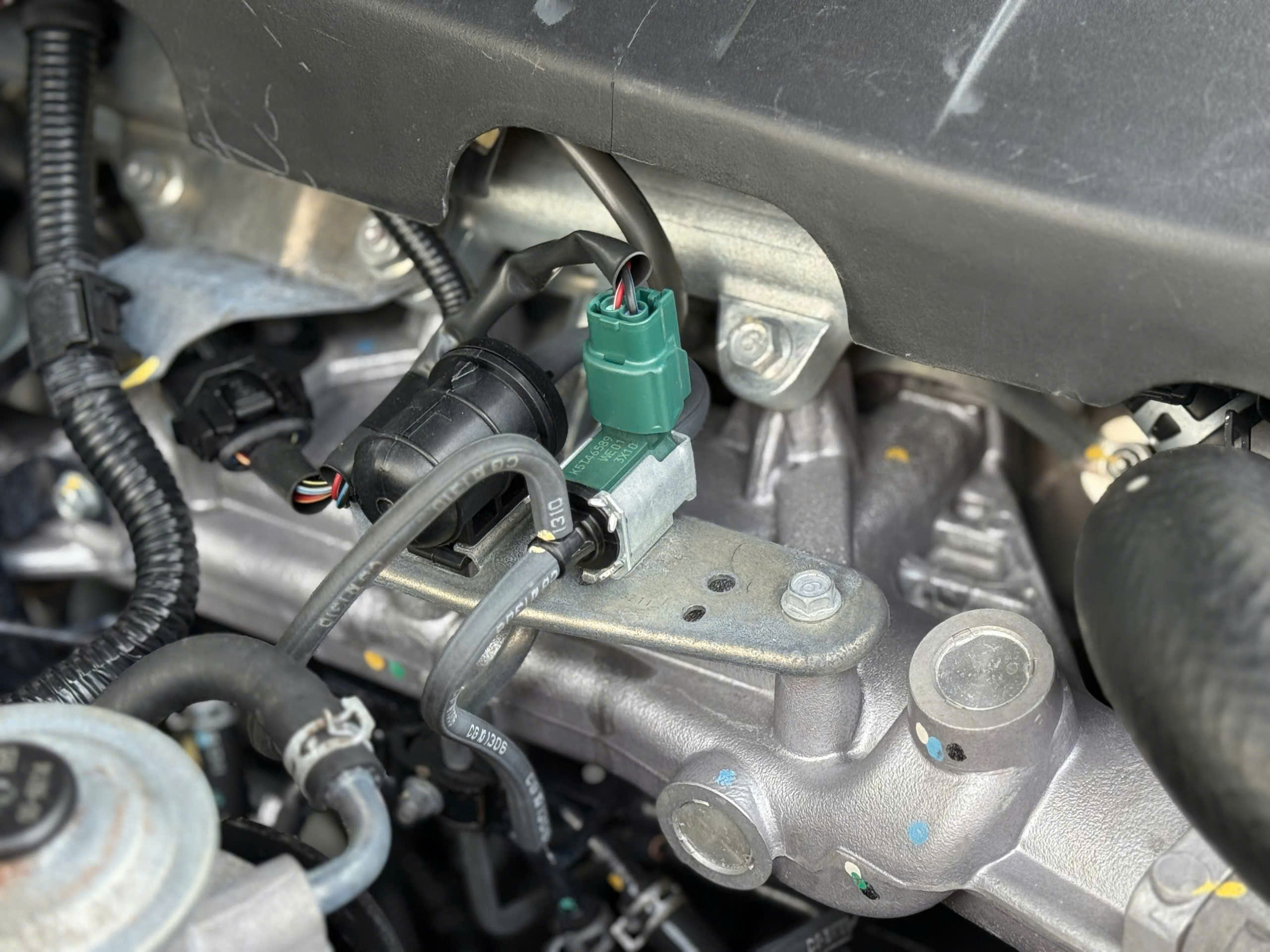 Bán xe Ford Everest năm sản xuất 2014, màu trắng