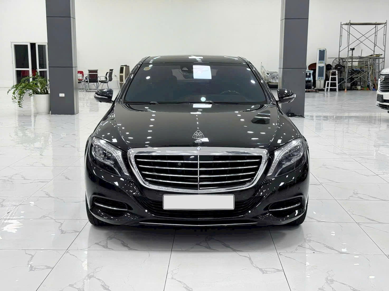 Gía chỉ quanh 1 đồng đã có Mercedes- Benz S500L 2015 Xe Chất