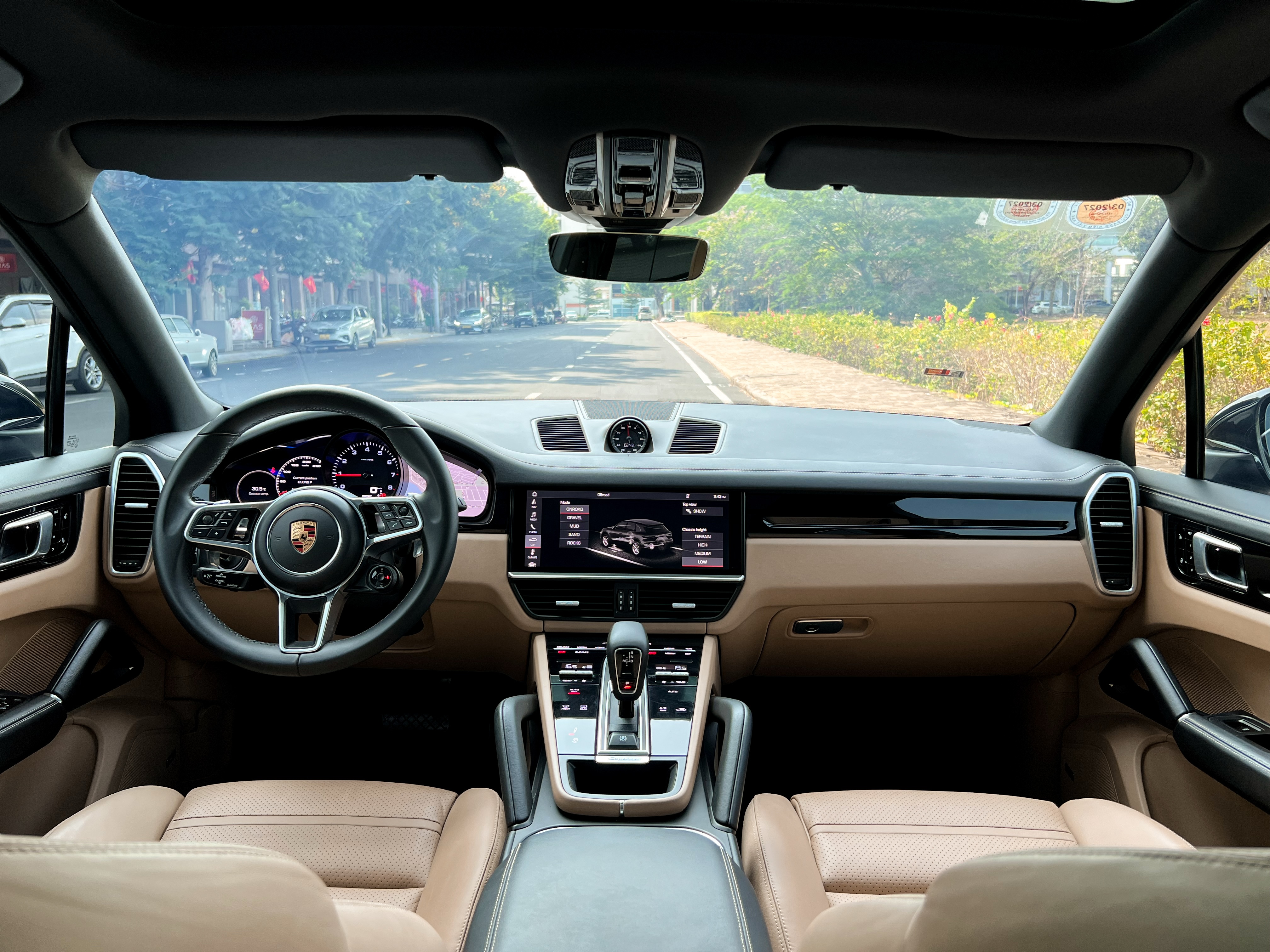 Bán Porsche Cayenne năm sản xuất 2018, màu xanh lam, nhập khẩu nguyên chiếc, giá tốt