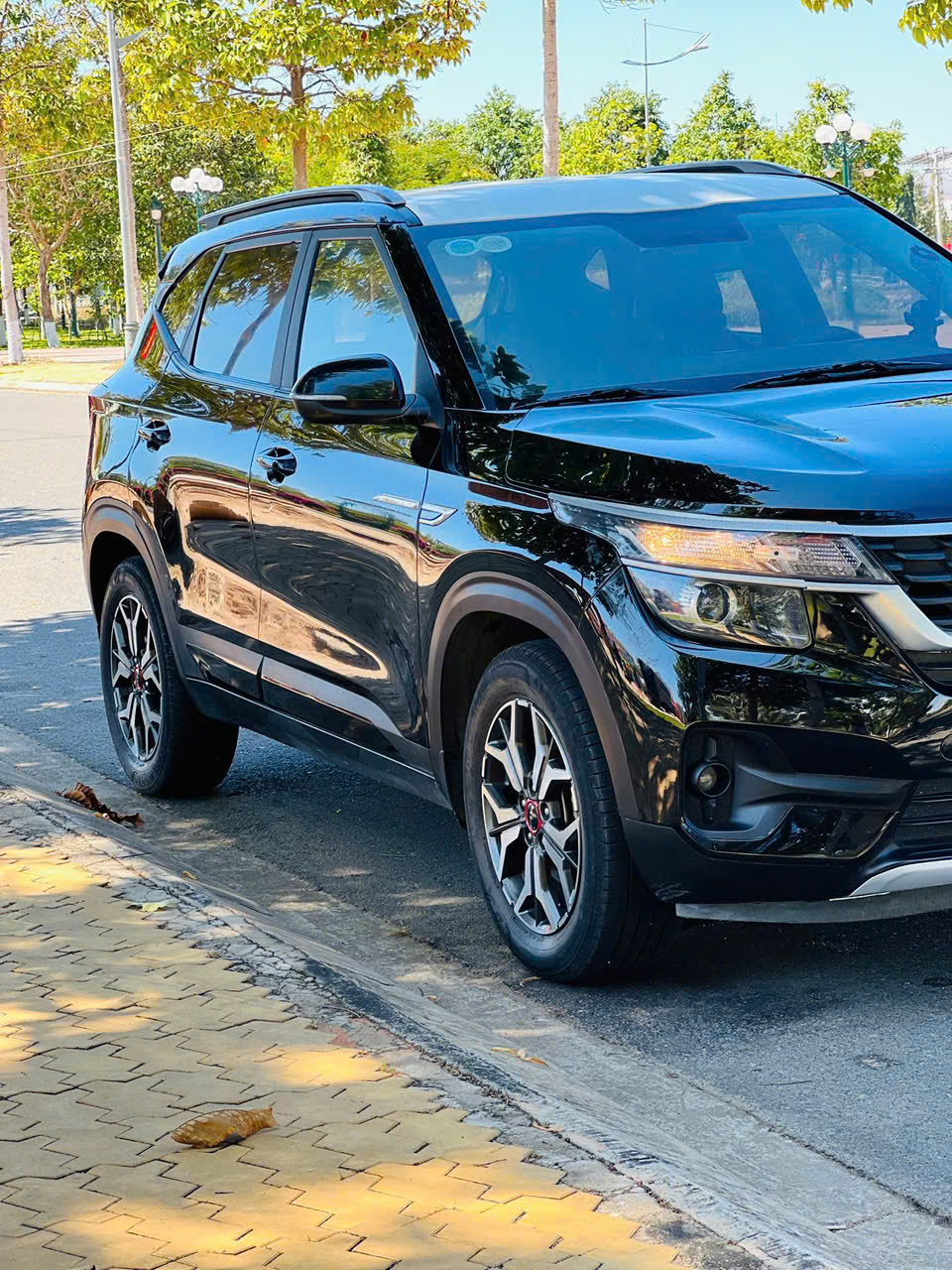 Kia Seltos 2021 – Bản Trung