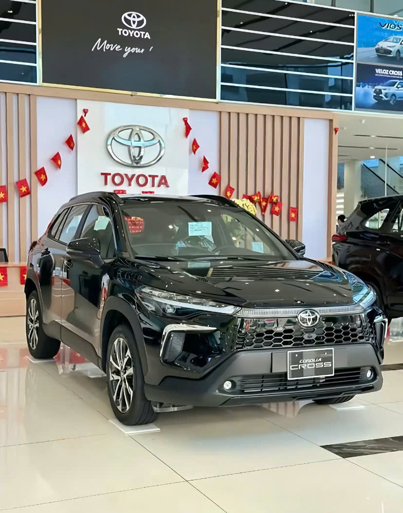 Chỉ 164 Triệu – Sở Hữu Ngay Toyota Corolla Cross 1.8v Thời Thượng!