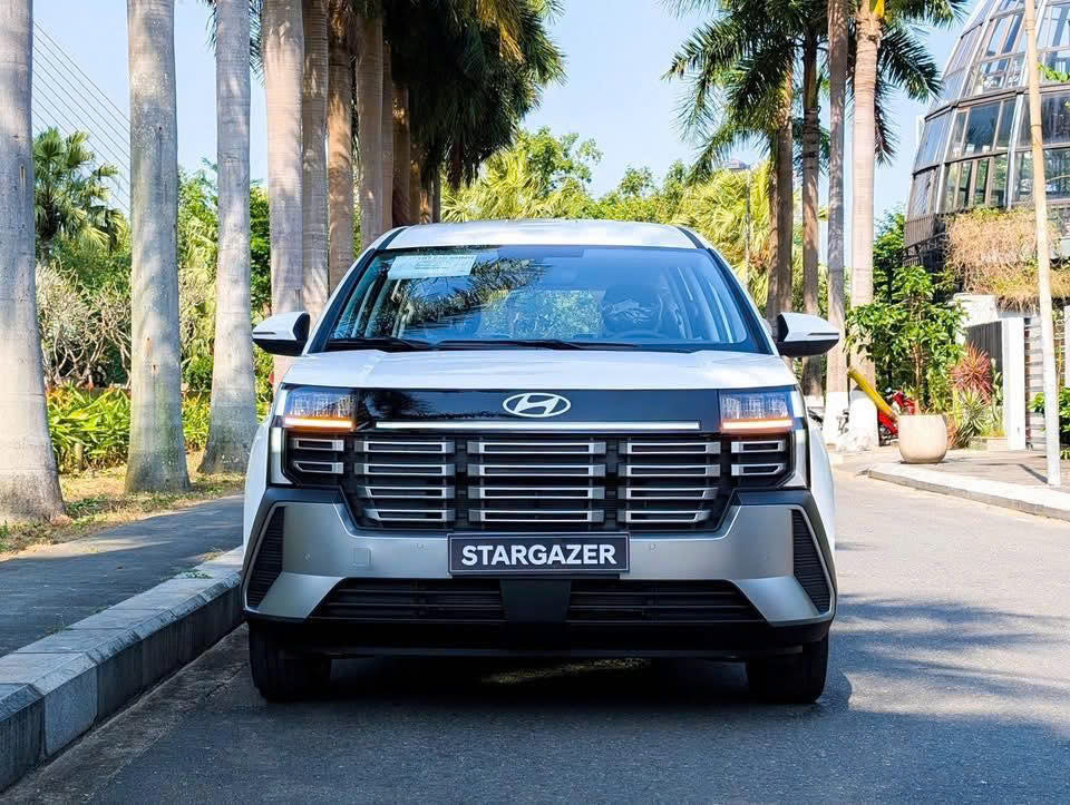 Hyundai New Stargazer – Mpv Gia Đình Hot Nhất Phân Khúc