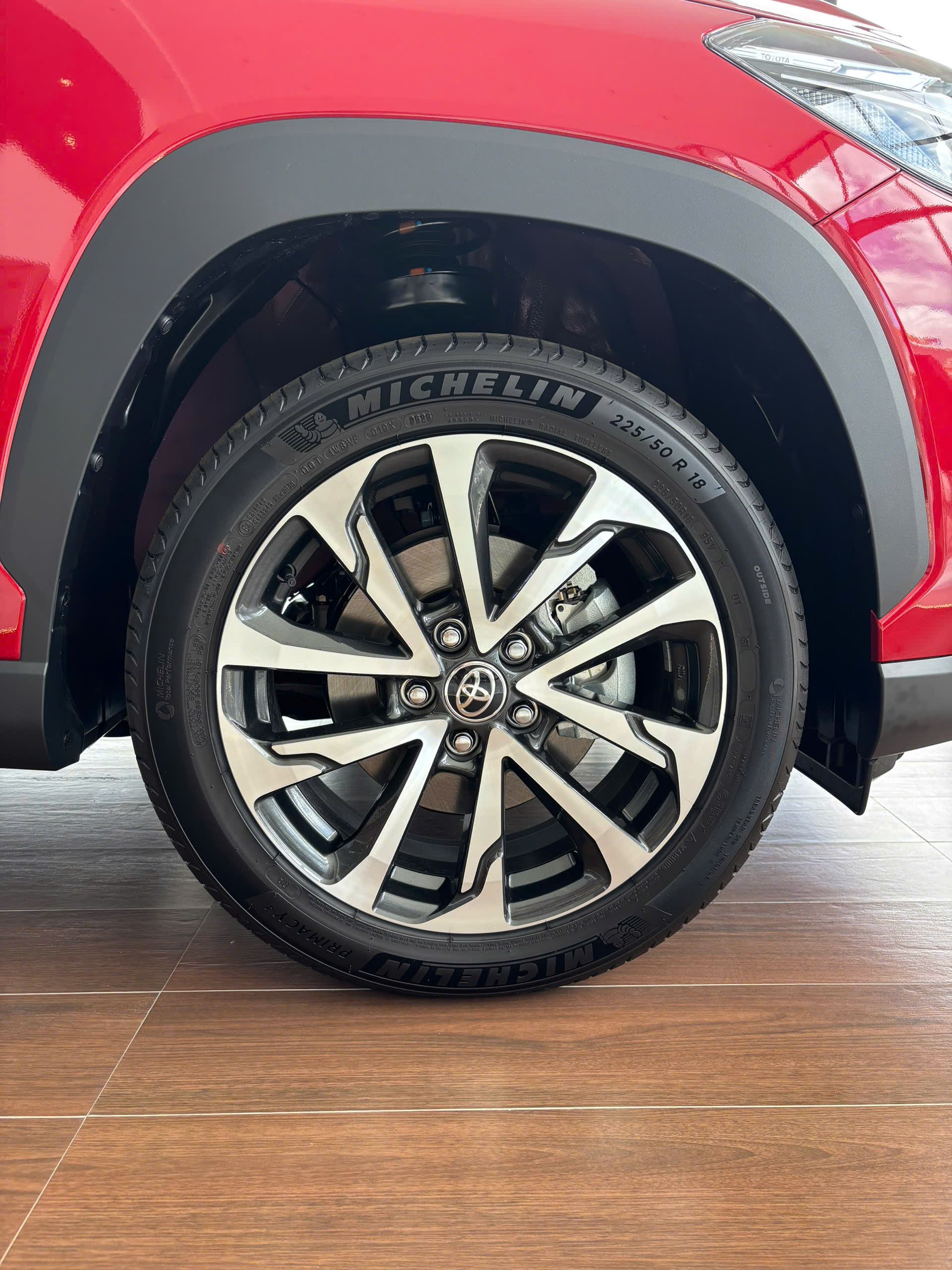 Chỉ 164 Triệu – Sở Hữu Ngay Toyota Corolla Cross 1.8v Thời Thượng!