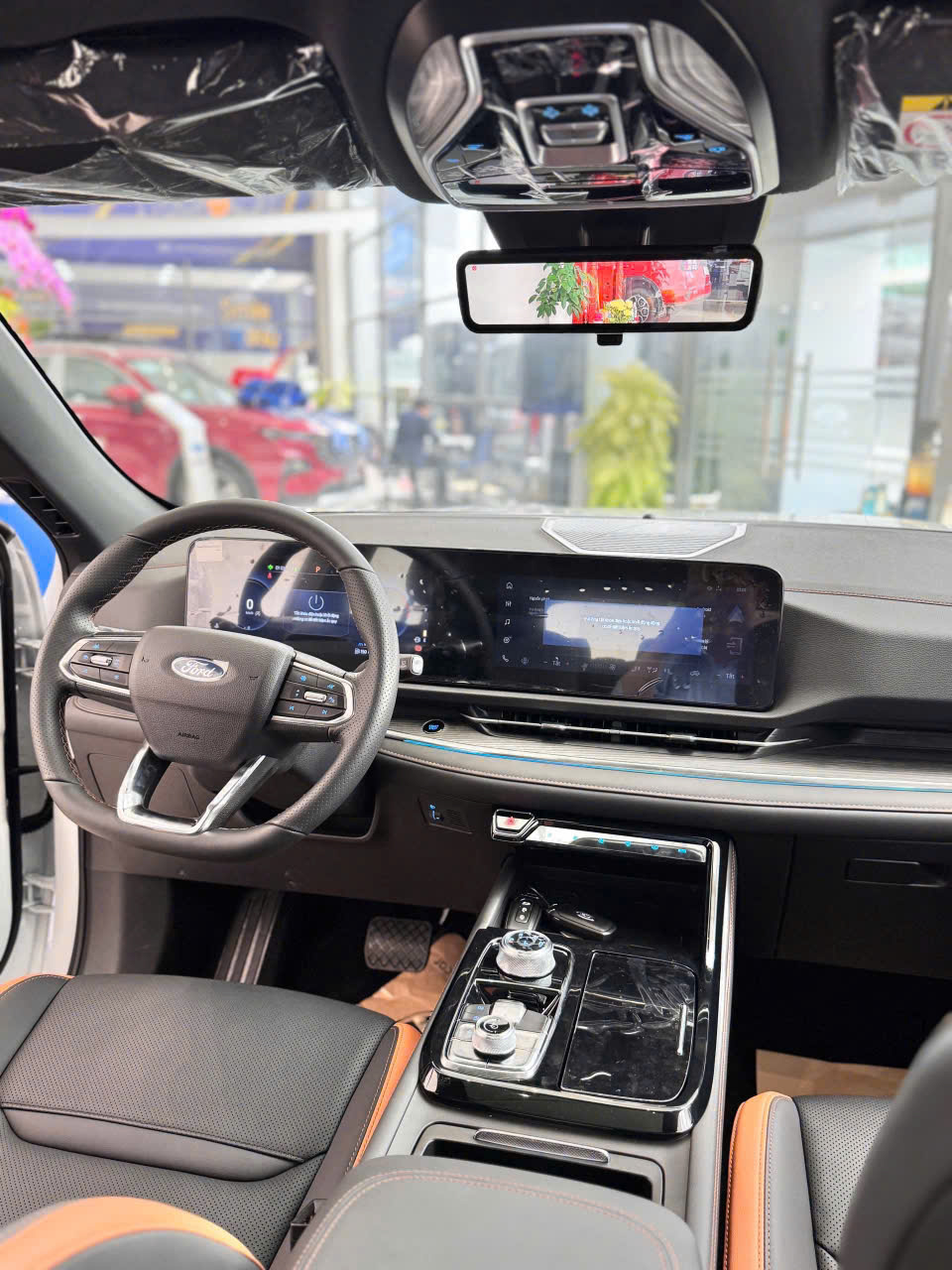 Ford Territory Titanium X sản xuất 2026 chỉ 833 triệu