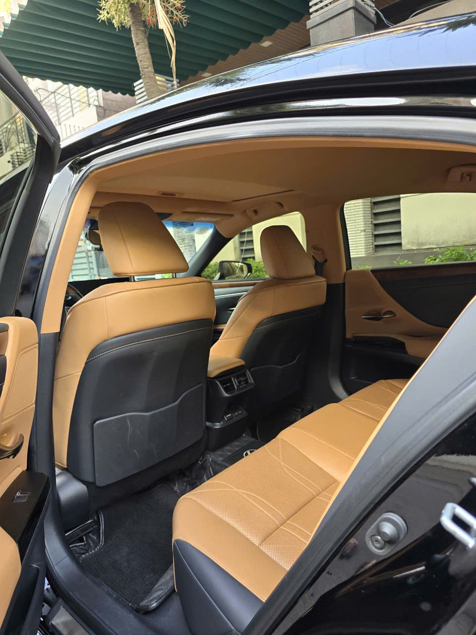 BÁN LEXUS ES250 2022 – SANG TRỌNG, ĐẲNG CẤP