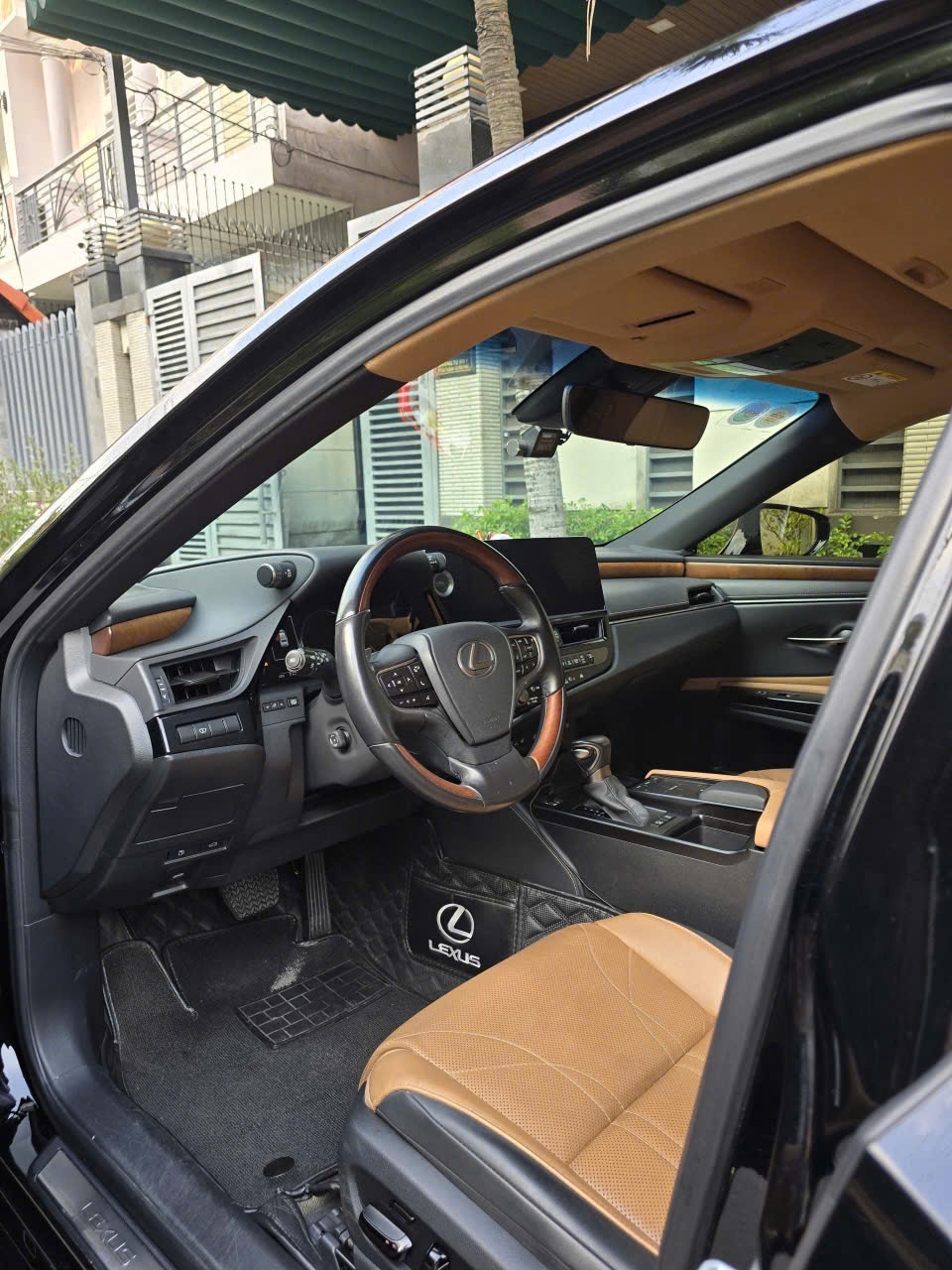 BÁN LEXUS ES250 2022 – SANG TRỌNG, ĐẲNG CẤP