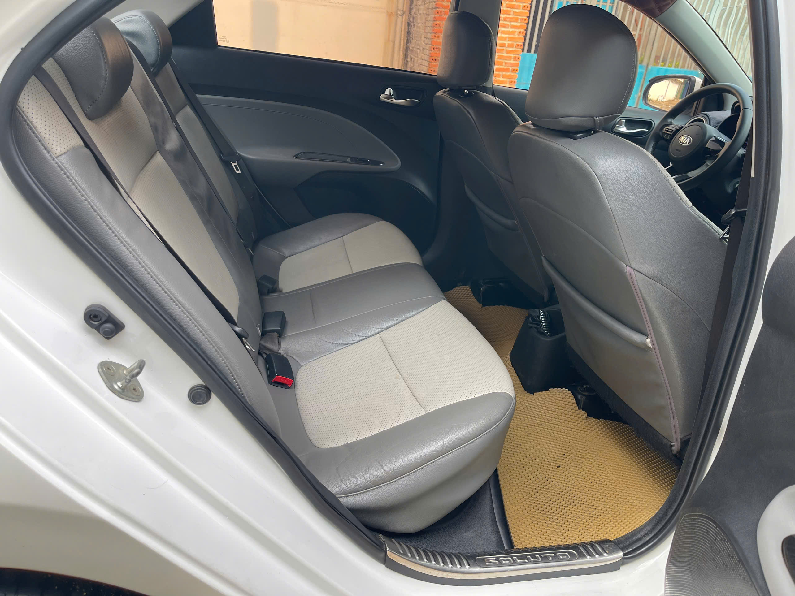 Bán Kia Soluto 2019 Số Sàn Bản Đủ