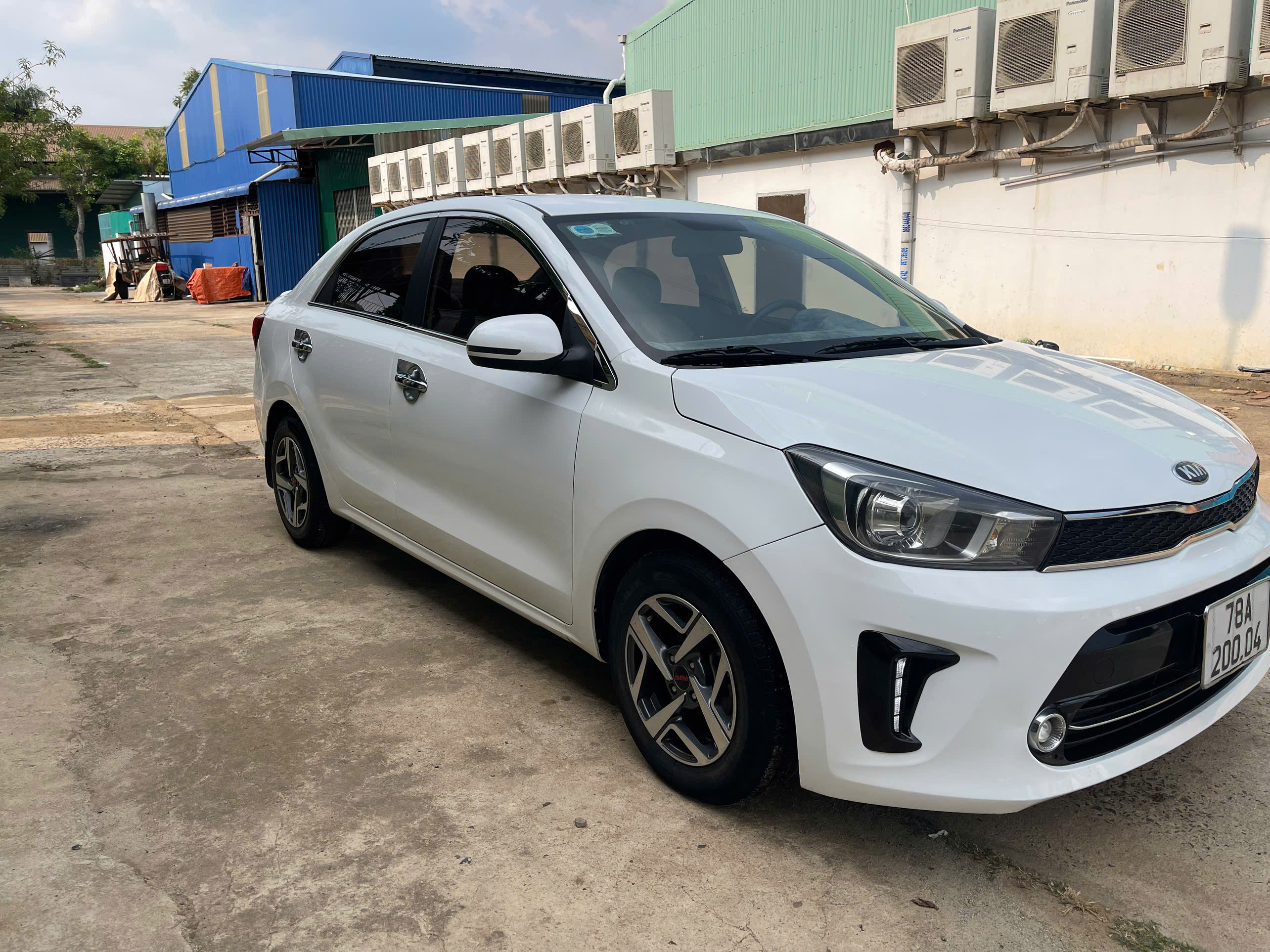 Bán Kia Soluto 2019 Số Sàn Bản Đủ