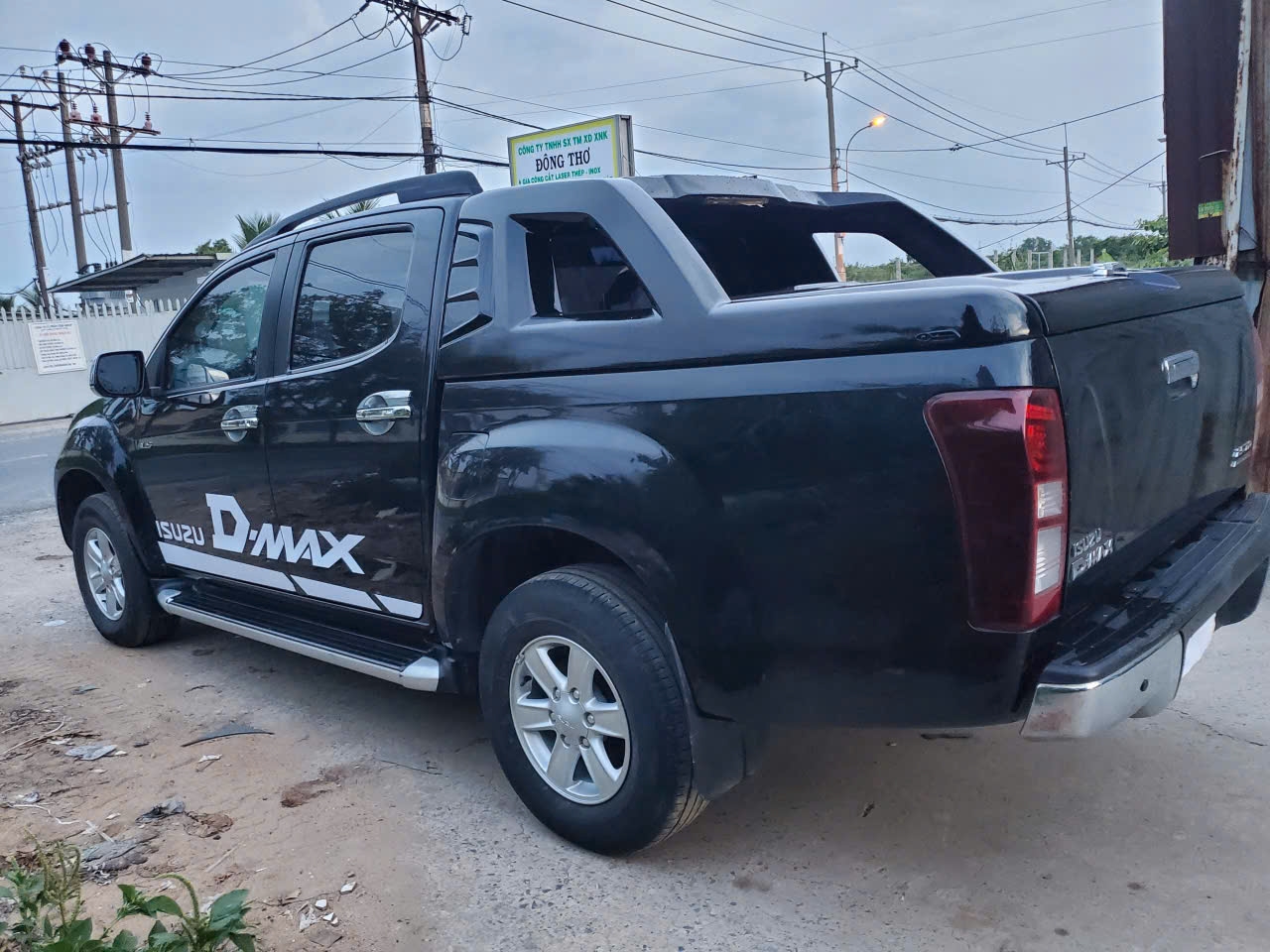 Isuzu D-Max 2017 Số Sàn 1 Cầu – Máy Số Zin, Giá Mềm