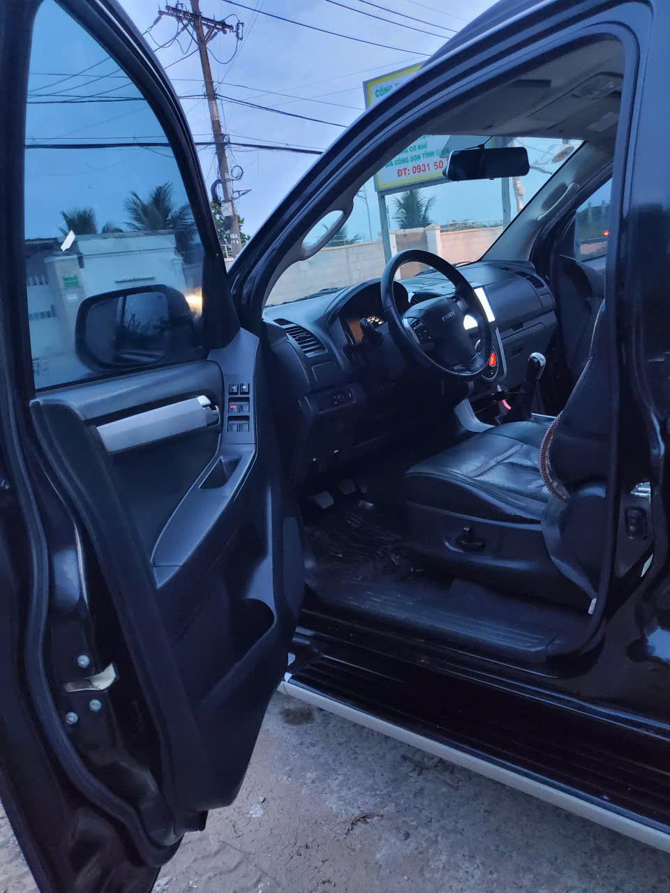 Isuzu D-Max 2017 Số Sàn 1 Cầu – Máy Số Zin, Giá Mềm