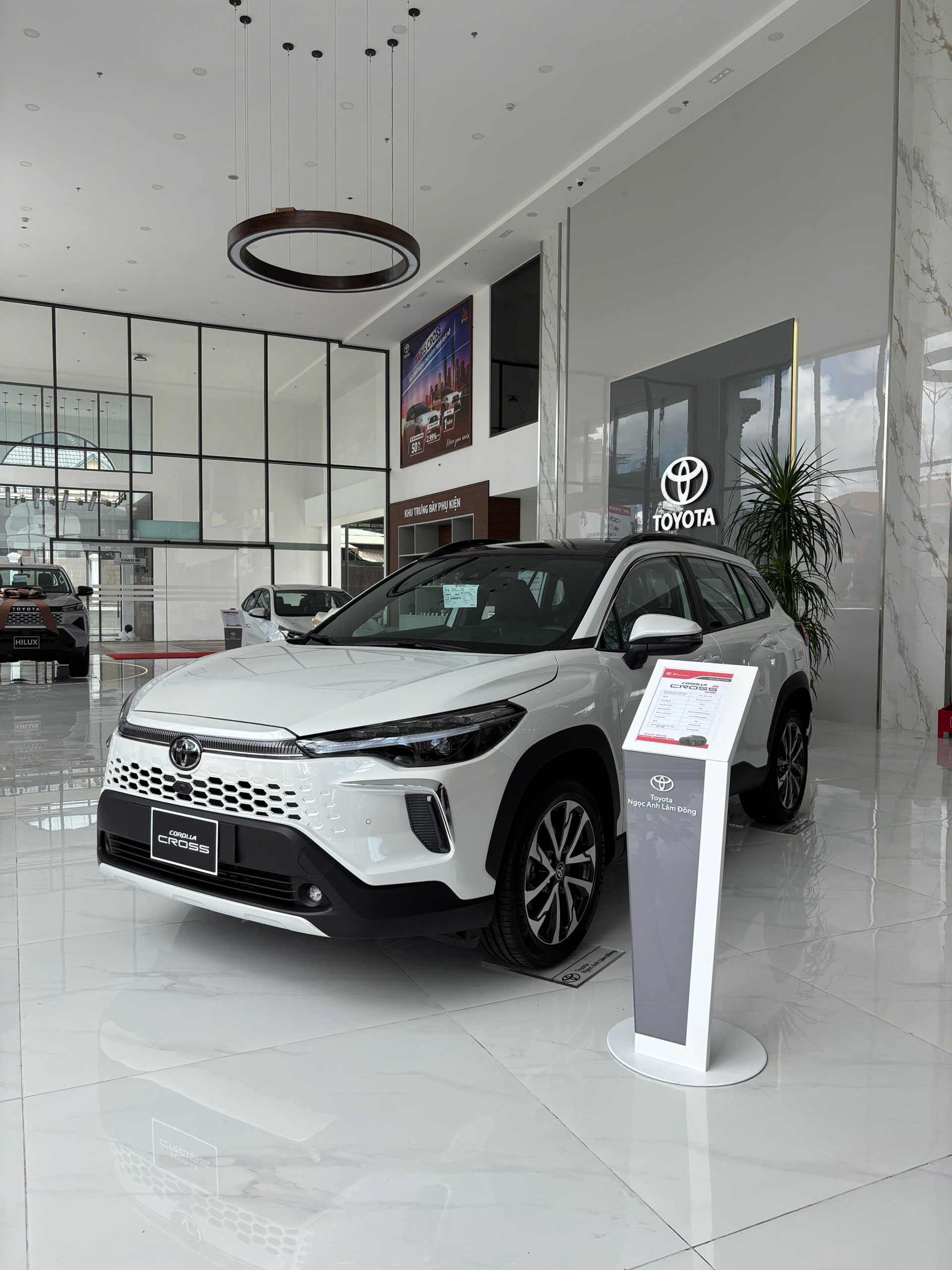 Chỉ 164 Triệu – Sở Hữu Ngay Toyota Corolla Cross 1.8v Thời Thượng!