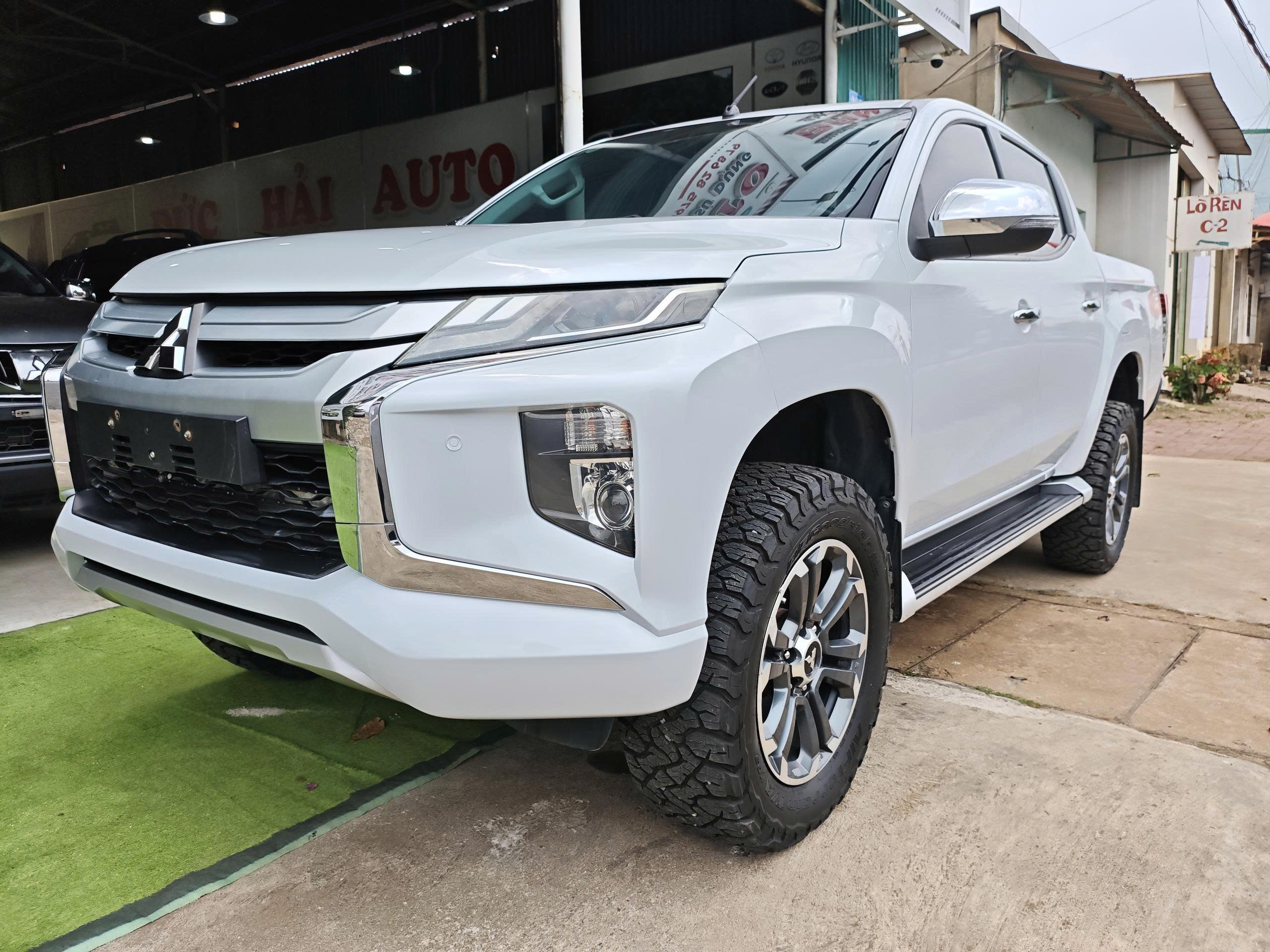 Mitsubishi Triton 2019 – Số Tự Động 2 Cầu