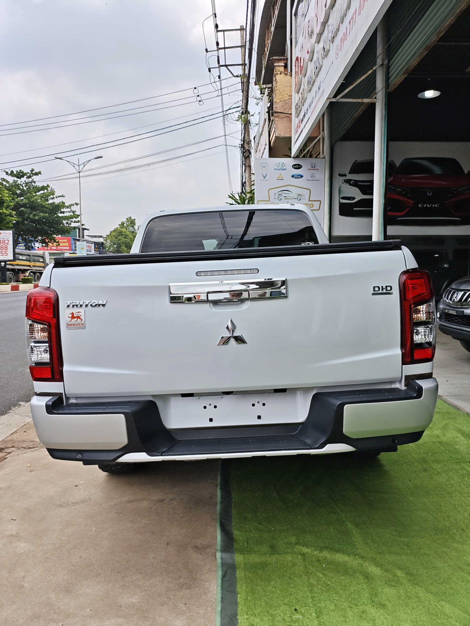 Mitsubishi Triton 2019 – Số Tự Động 2 Cầu