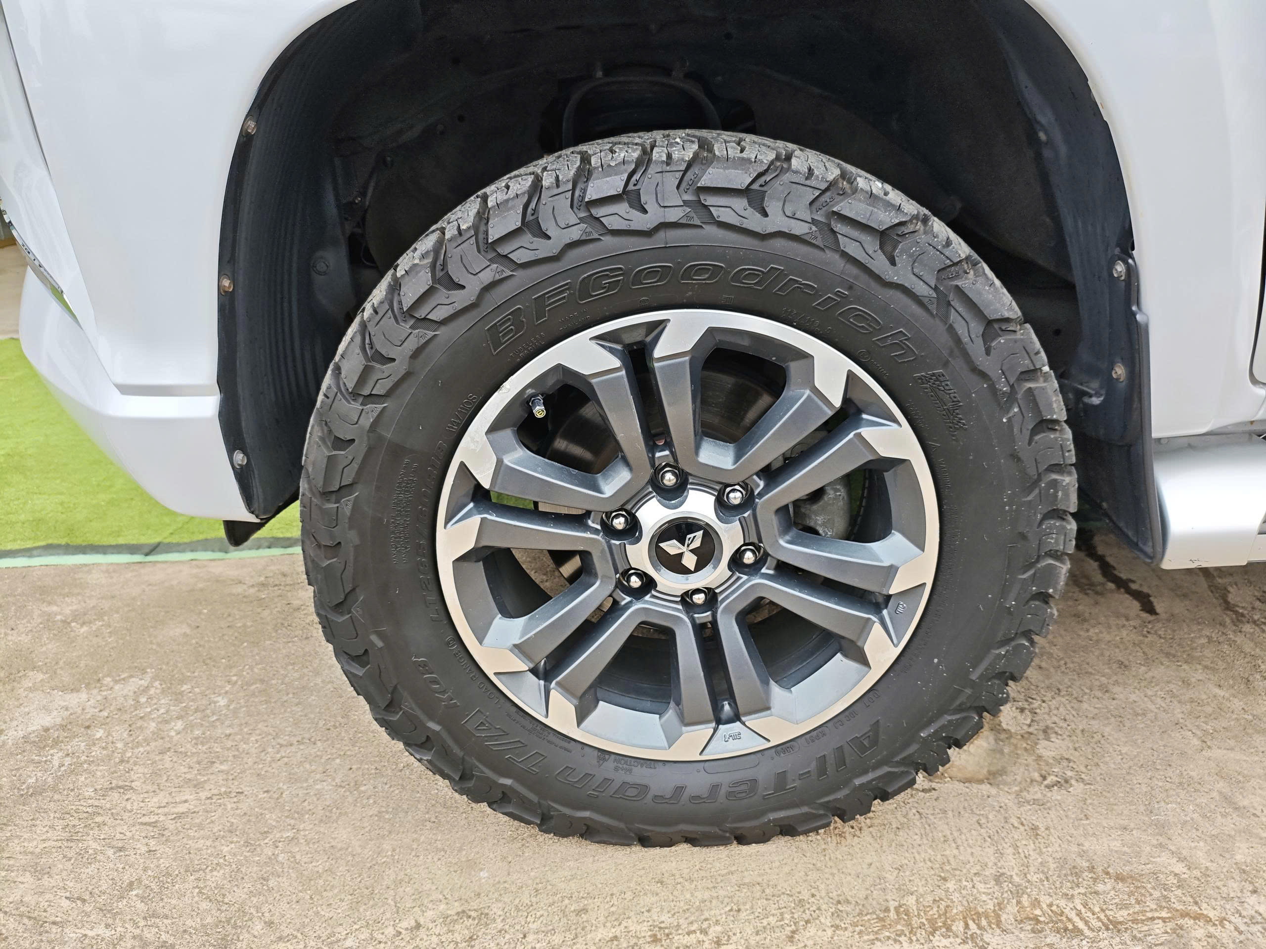 Mitsubishi Triton 2019 – Số Tự Động 2 Cầu