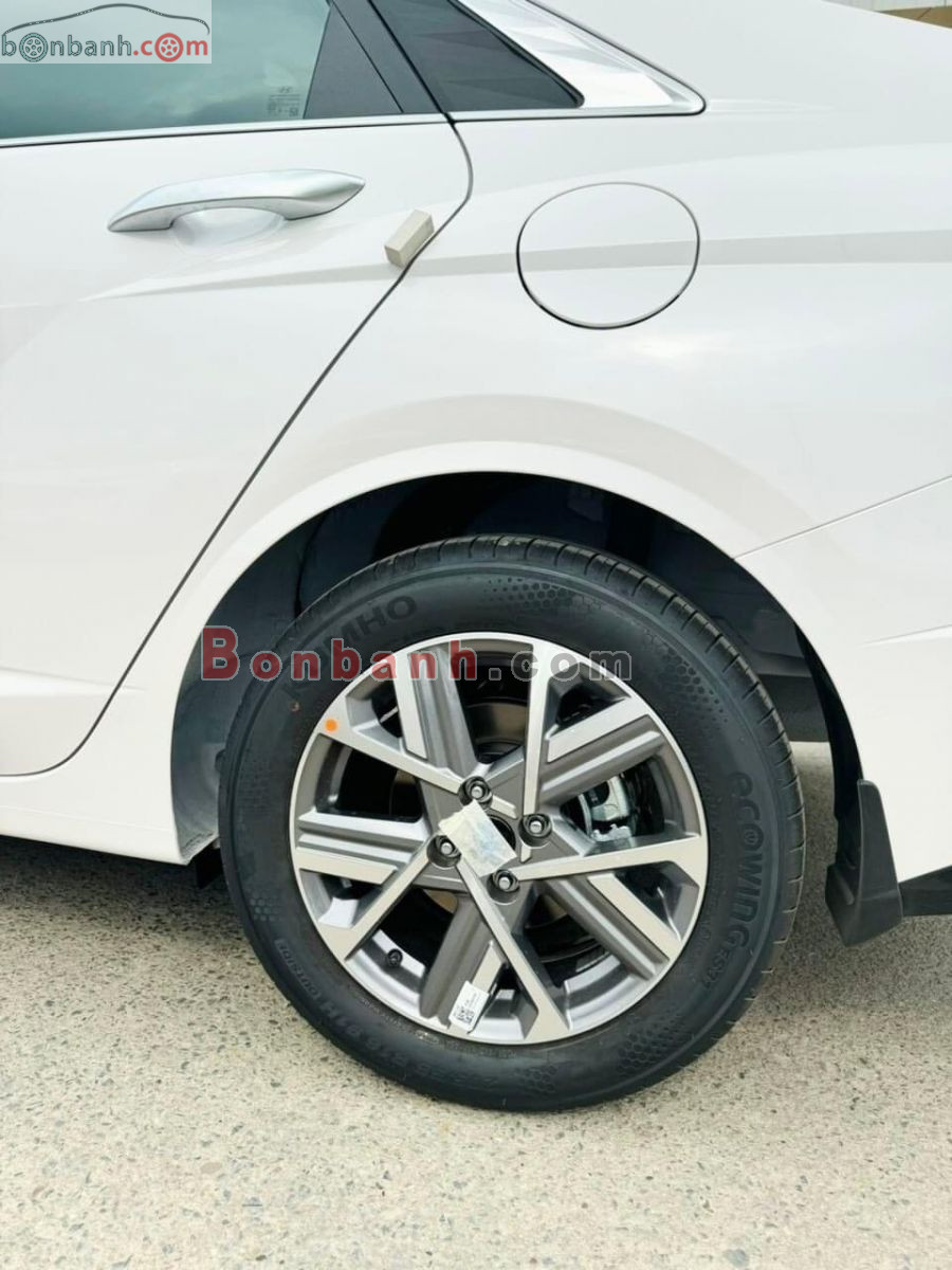 Bán ô tô Hyundai Accent Cao cấp 1.5 AT - 2026 - xe mới