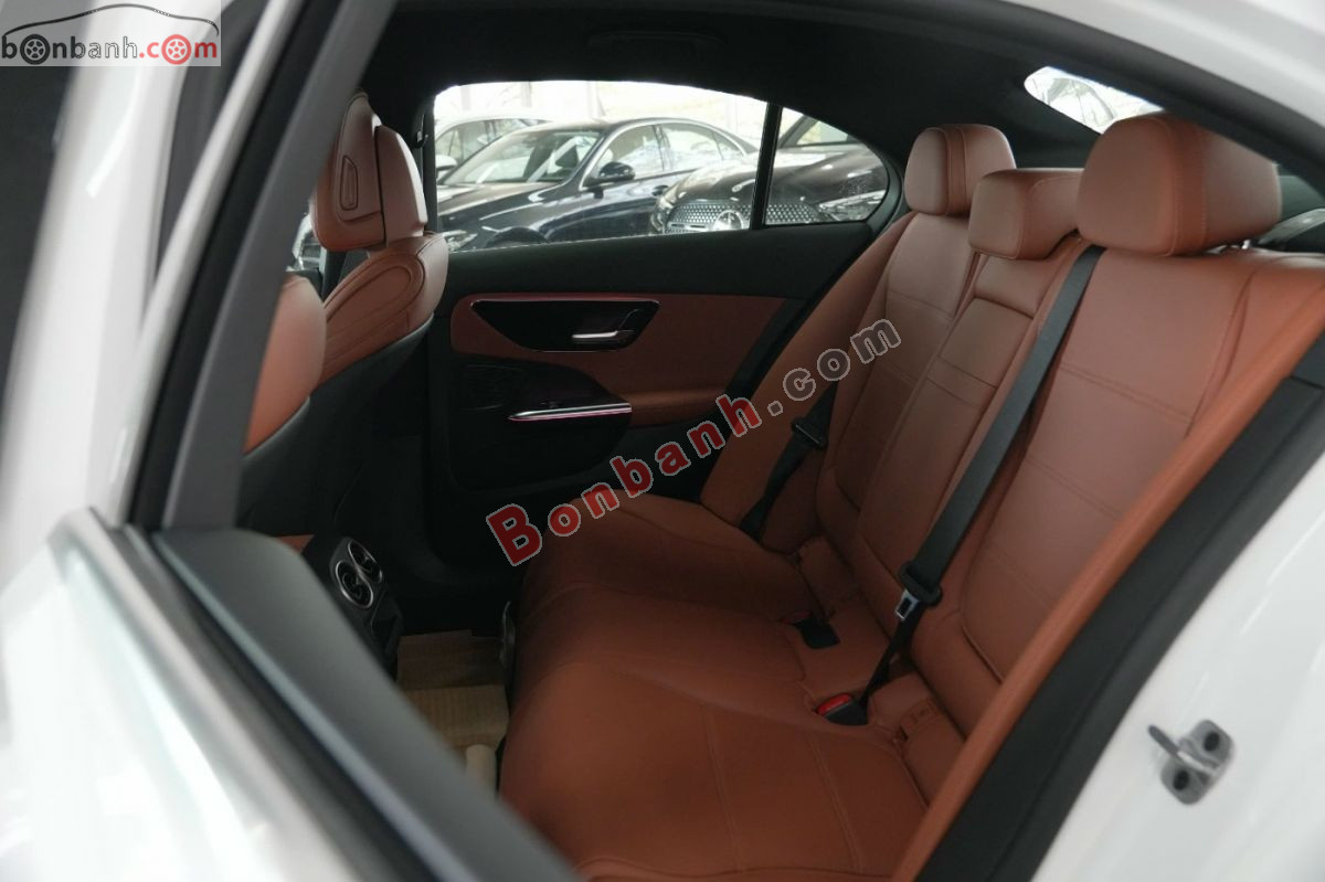 Bán ô tô Mercedes Benz C class C200 Avantgarde - 2026 - xe mới