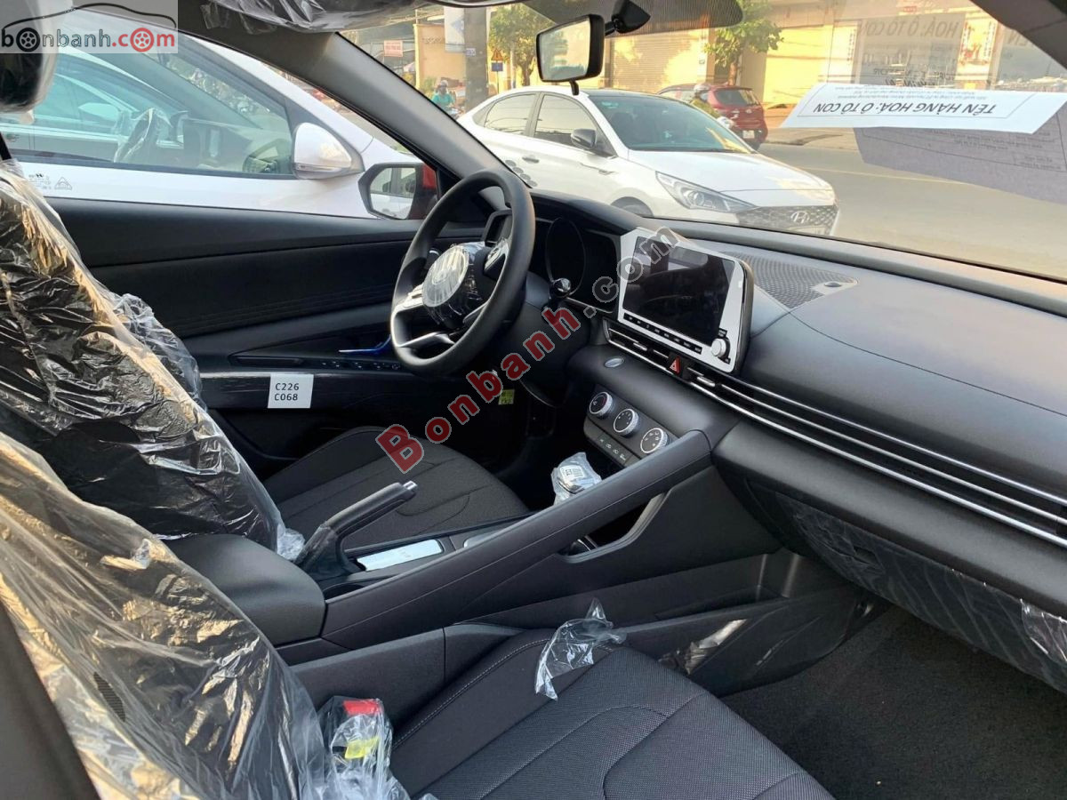 Bán ô tô Hyundai Elantra 1.6 AT Tiêu chuẩn - 2026 - xe mới