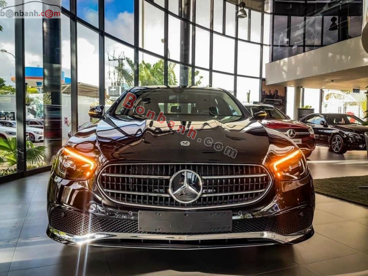 Bán ô tô Mercedes Benz E class E180 - 2025 - xe mới