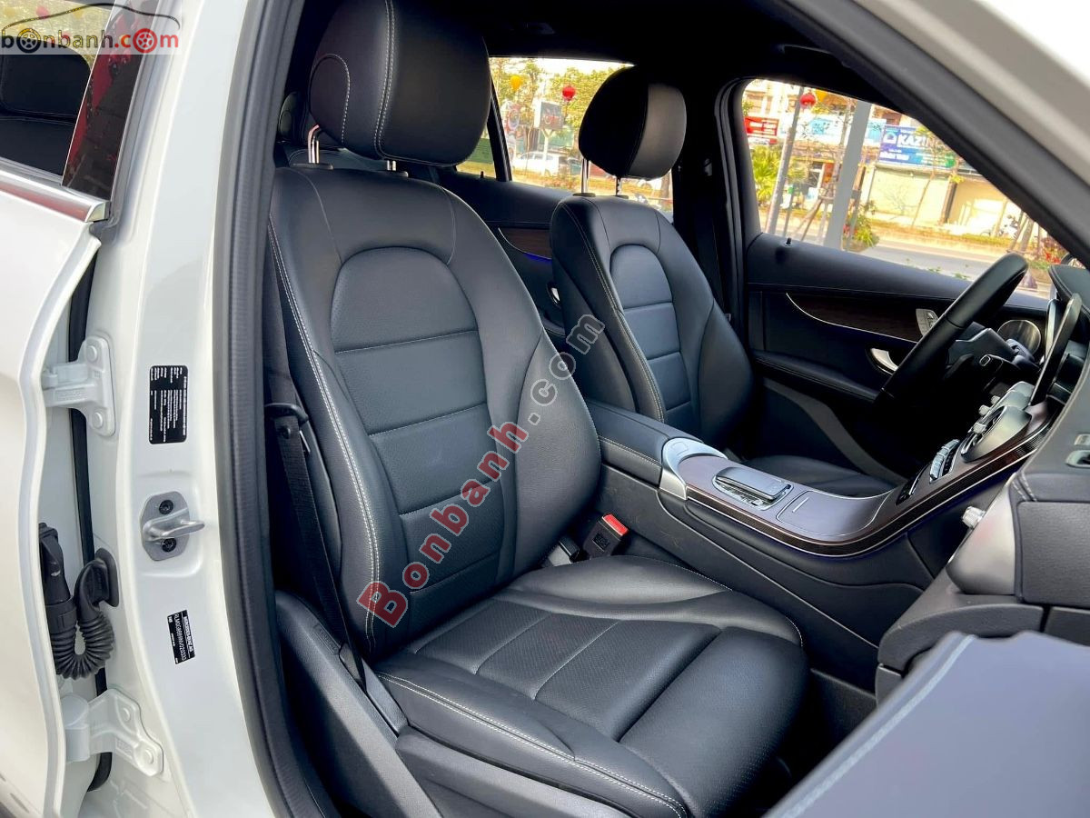 Bán ô tô Mercedes Benz GLC 200 4Matic - 2022 - xe cũ
