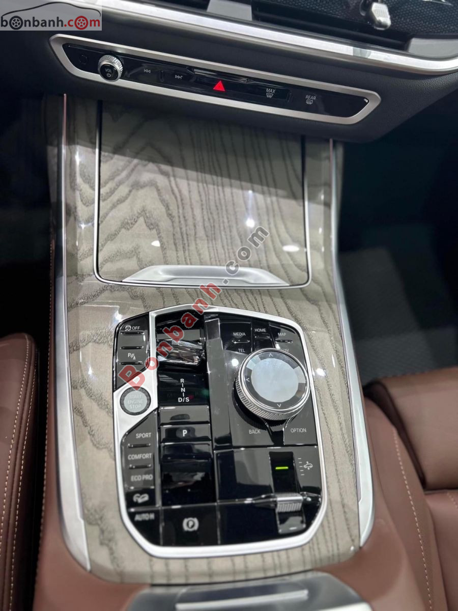 Bán ô tô BMW X7 xDrive40i - 2025 - xe mới