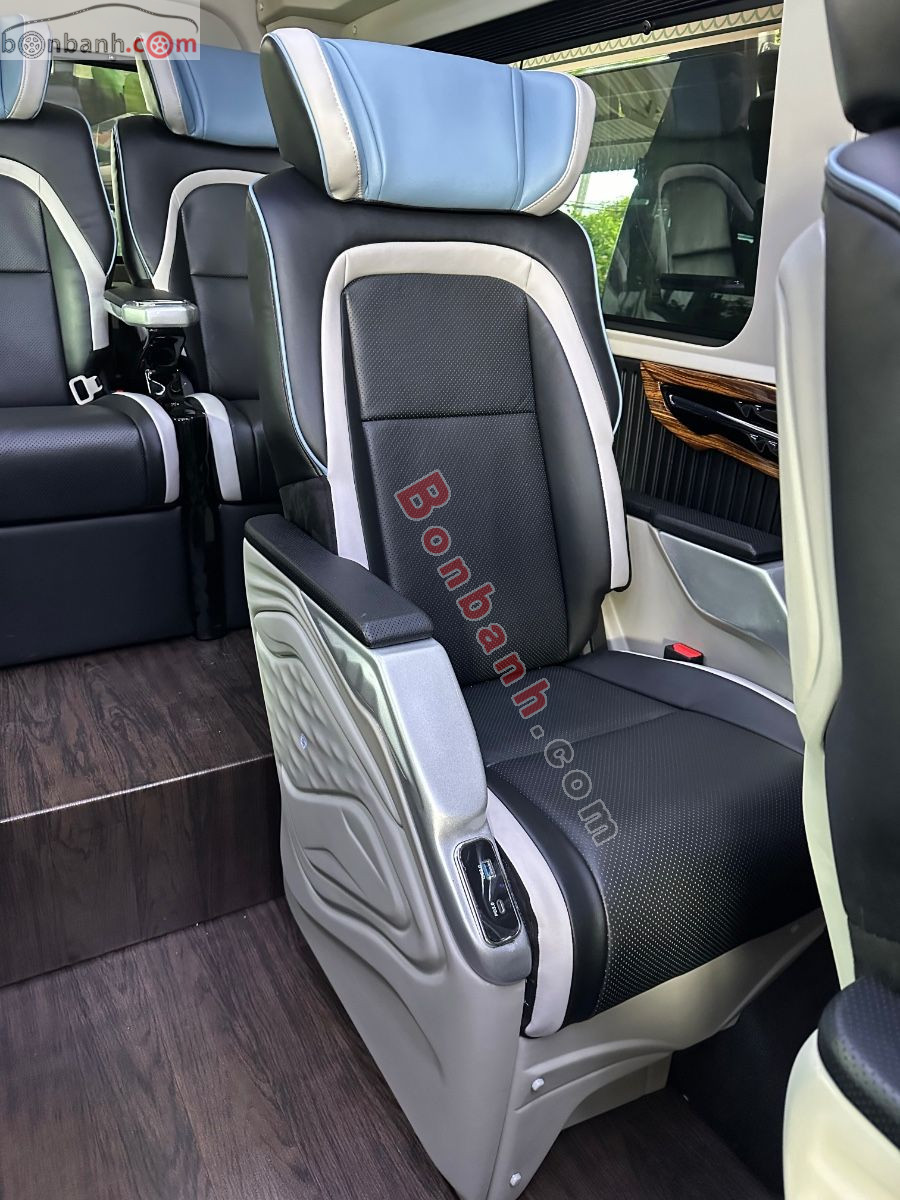 Bán ô tô Ford Transit Limousine 12S - 2026 - xe mới