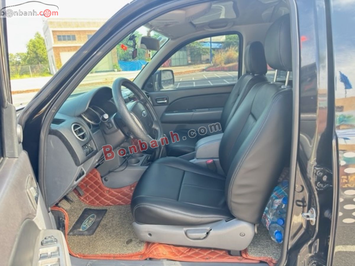 Bán ô tô Ford Everest 2.5L 4x2 MT - 2013 - xe cũ