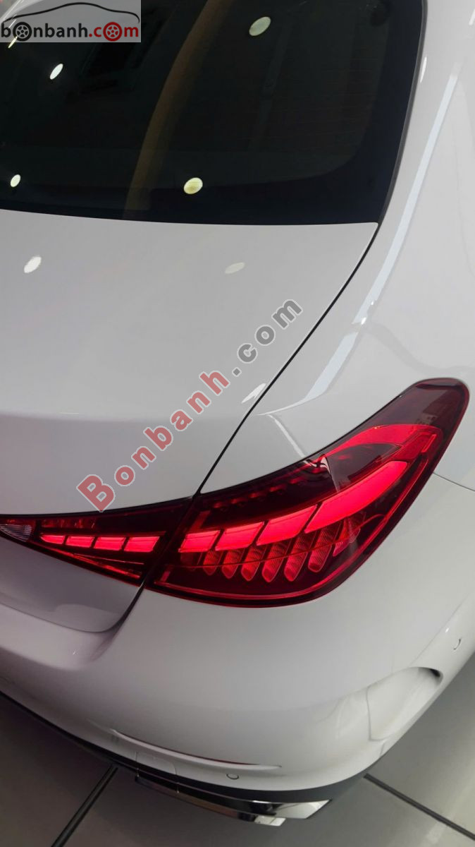Bán ô tô Mercedes Benz C class C300 AMG - 2025 - xe mới
