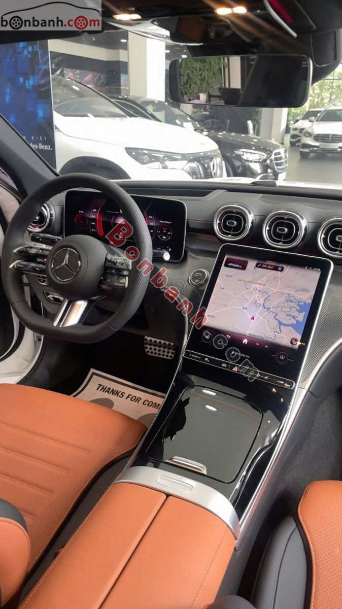 Bán ô tô Mercedes Benz C class C300 AMG - 2025 - xe mới