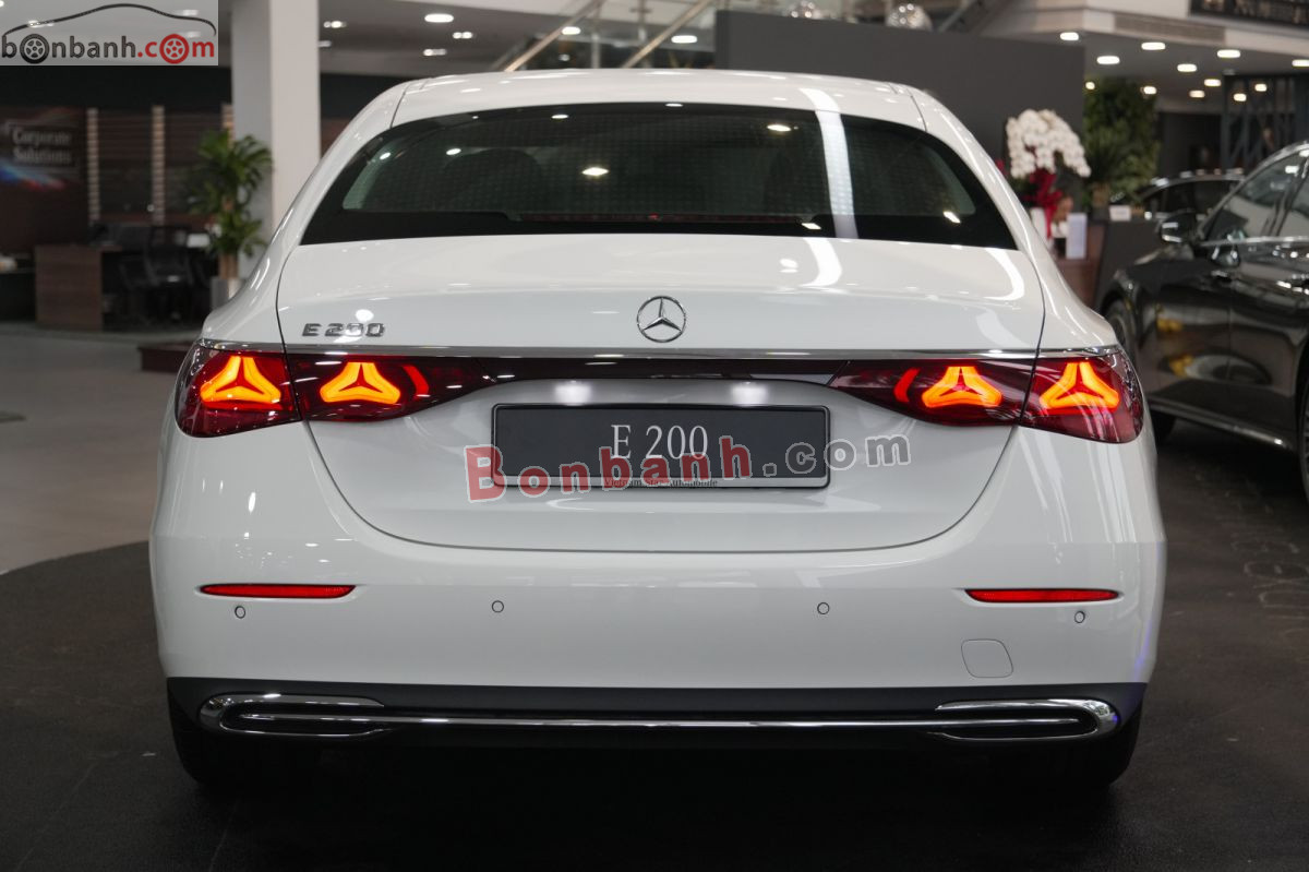 Bán ô tô Mercedes Benz E class E200 Avantgarde - 2025 - xe mới