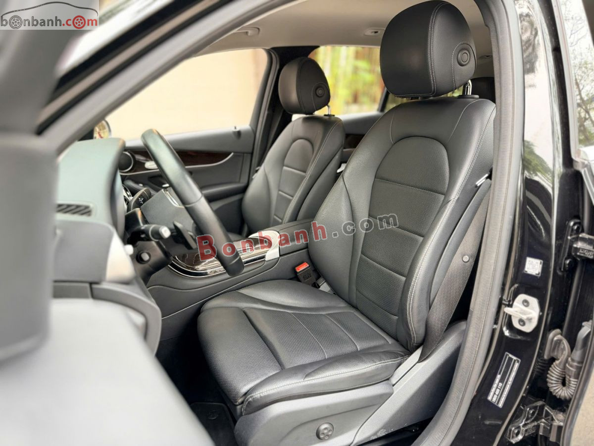 Bán ô tô Mercedes Benz GLC 200 - 2022 - xe cũ