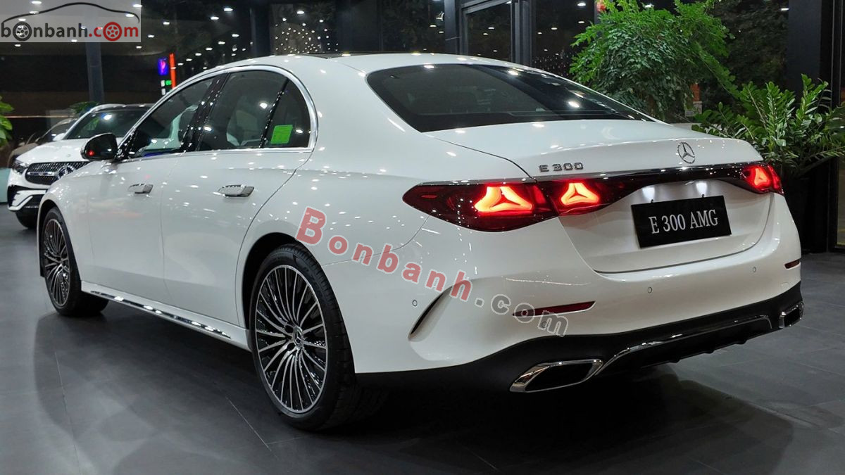 Bán ô tô Mercedes Benz E class E300 AMG - 2026 - xe mới