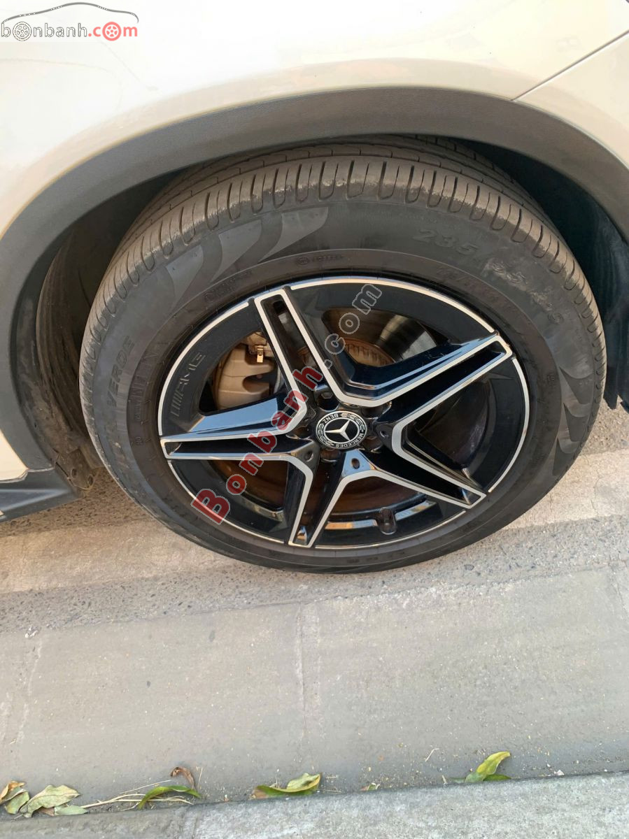 Bán ô tô Mercedes Benz GLC 300 4Matic - 2022 - xe cũ