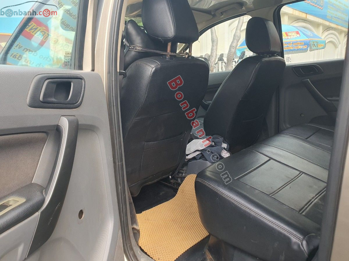 Bán ô tô Ford Ranger XL 2.2L 4x4 MT - 2015 - xe cũ