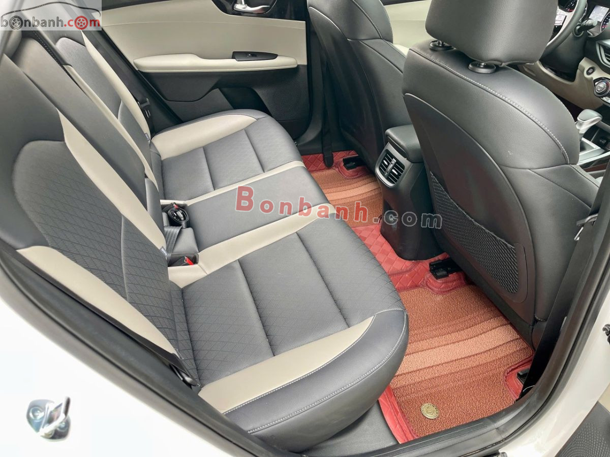 Bán ô tô Kia K3 Luxury 1.6 AT - 2025 - xe cũ