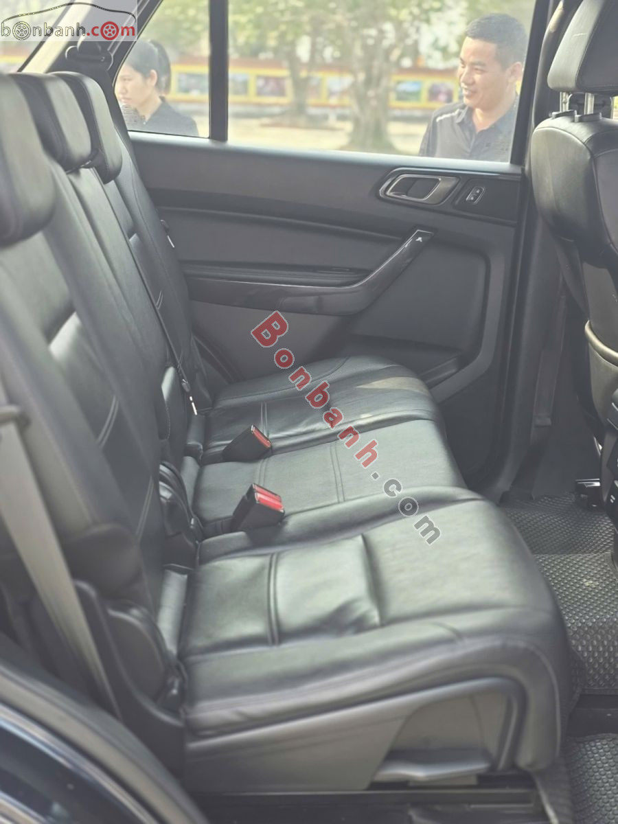 Bán ô tô Ford Everest Titanium 2.0L 4x4 AT - 2020 - xe cũ
