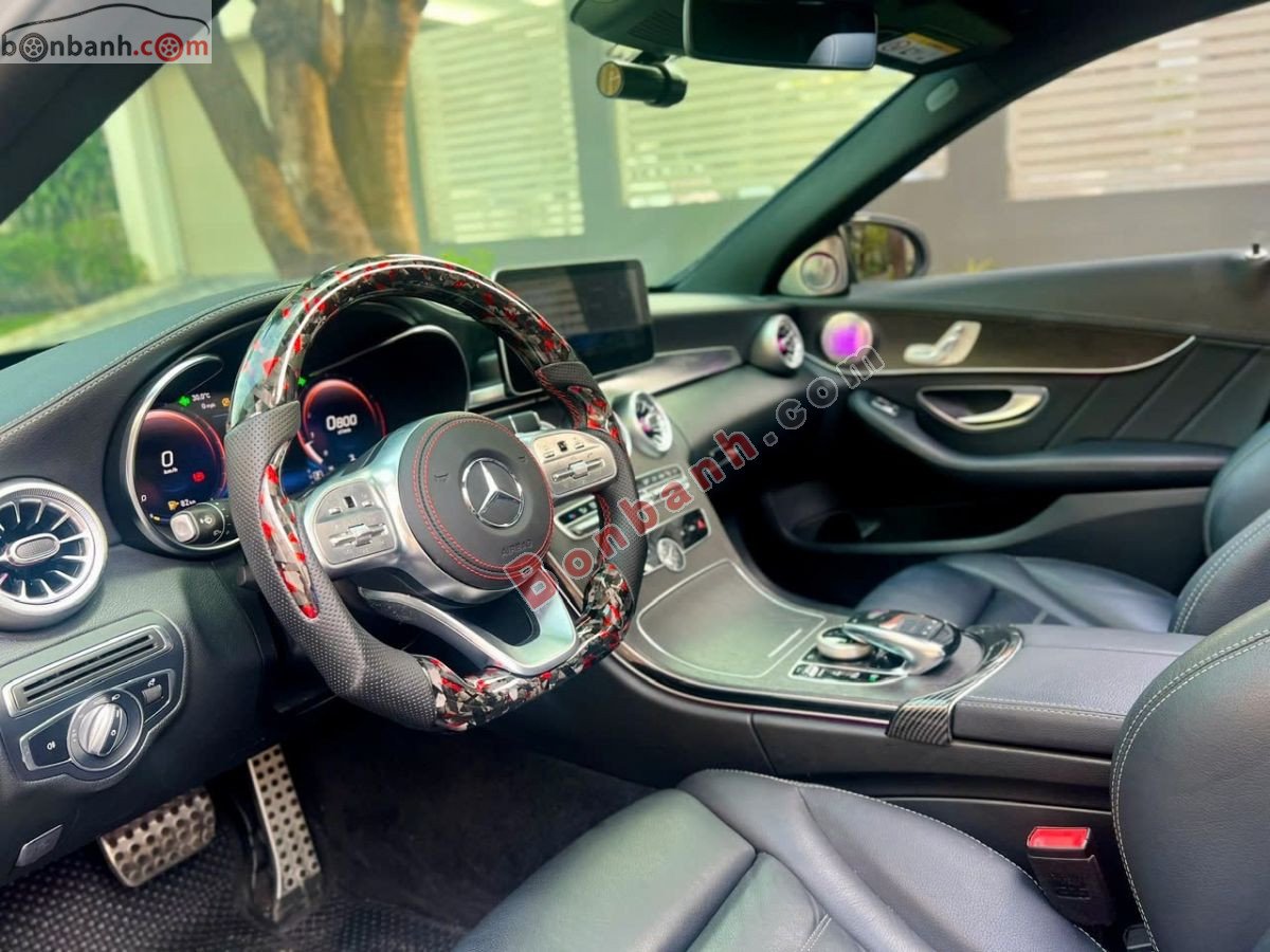 Bán ô tô Mercedes Benz C class C300 AMG - 2019 - xe cũ