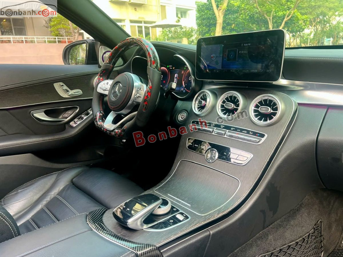 Bán ô tô Mercedes Benz C class C300 AMG - 2019 - xe cũ