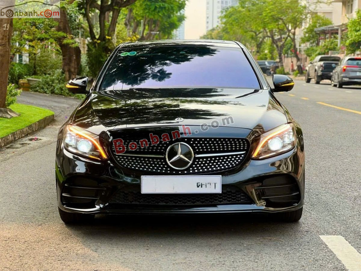 Bán ô tô Mercedes Benz C class C300 AMG - 2019 - xe cũ
