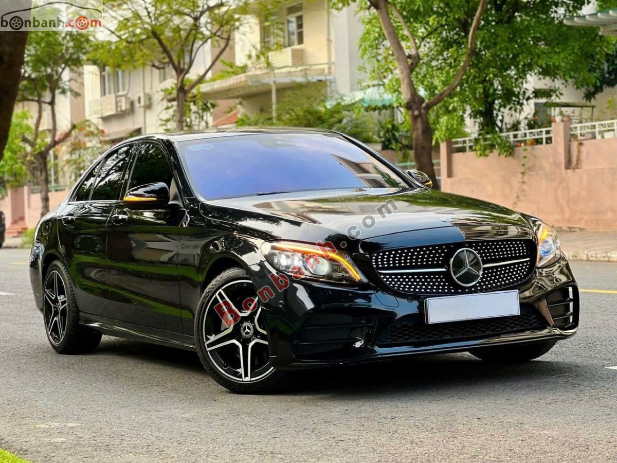 Bán ô tô Mercedes Benz C class C300 AMG - 2019 - xe cũ