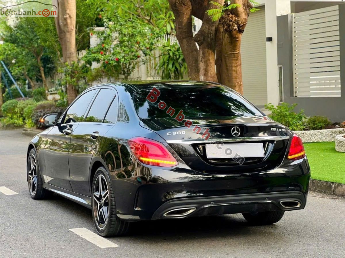 Bán ô tô Mercedes Benz C class C300 AMG - 2019 - xe cũ