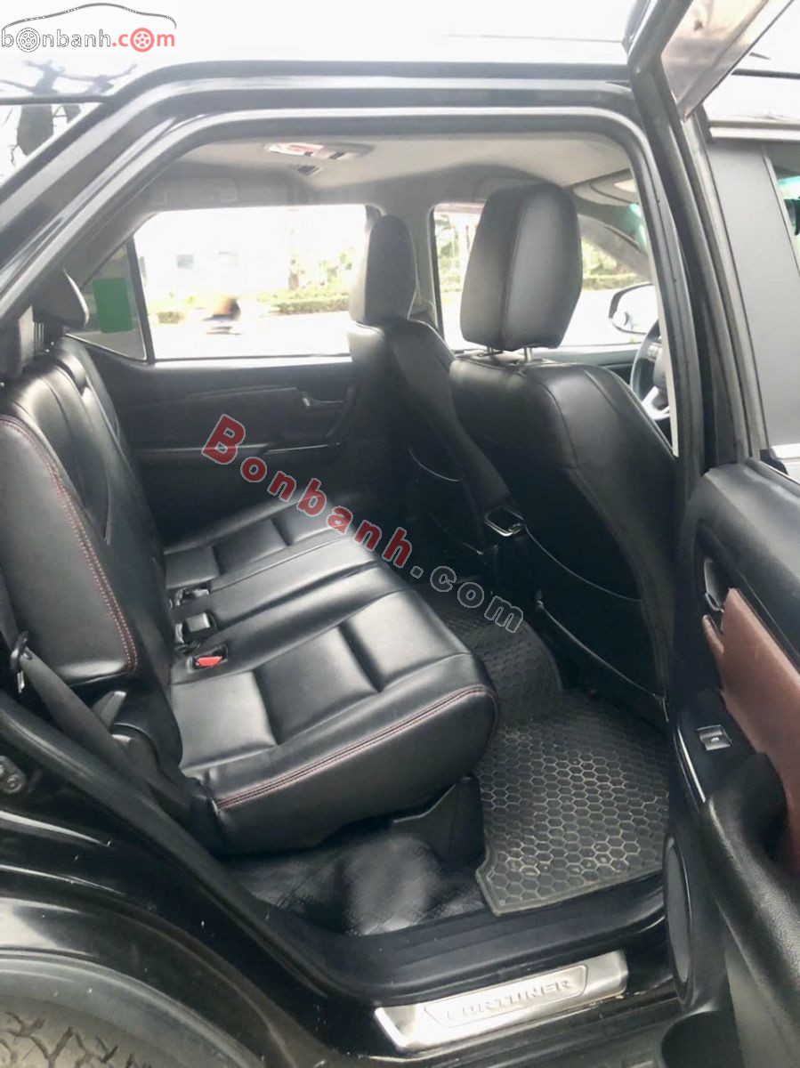 Bán ô tô Toyota Fortuner 2.4G 4x2 MT - 2017 - xe cũ