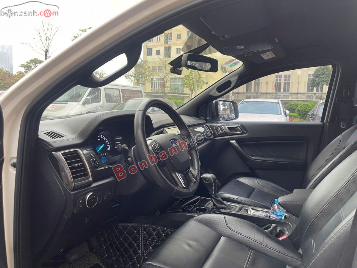 Bán ô tô Ford Everest Titanium 2.0L 4x2 AT - 2019 - xe cũ