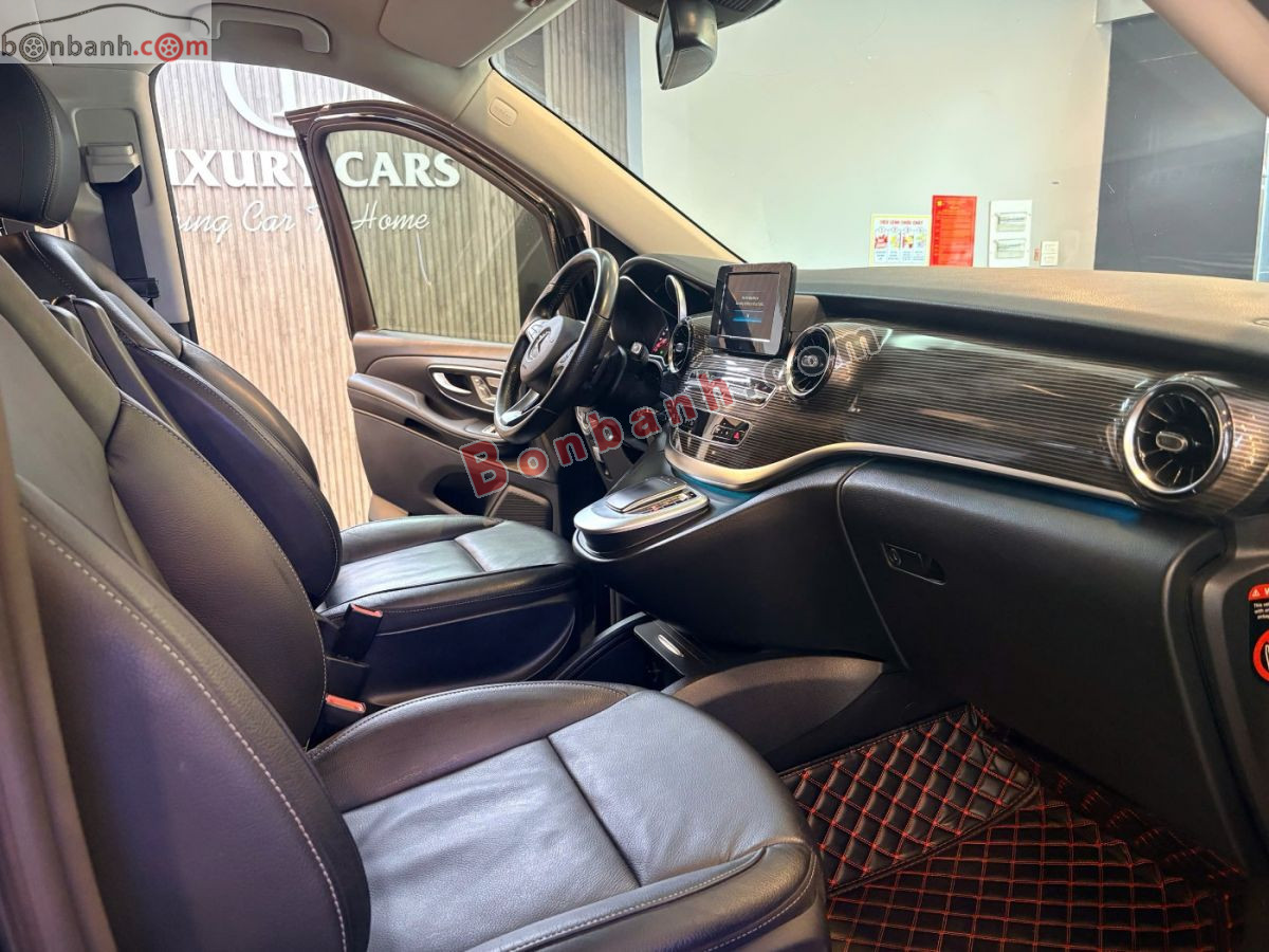 Bán ô tô Mercedes Benz V class V250 Luxury - 2021 - xe cũ