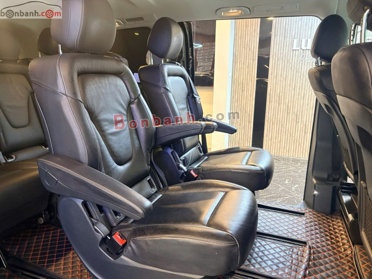 Bán ô tô Mercedes Benz V class V250 Luxury - 2021 - xe cũ