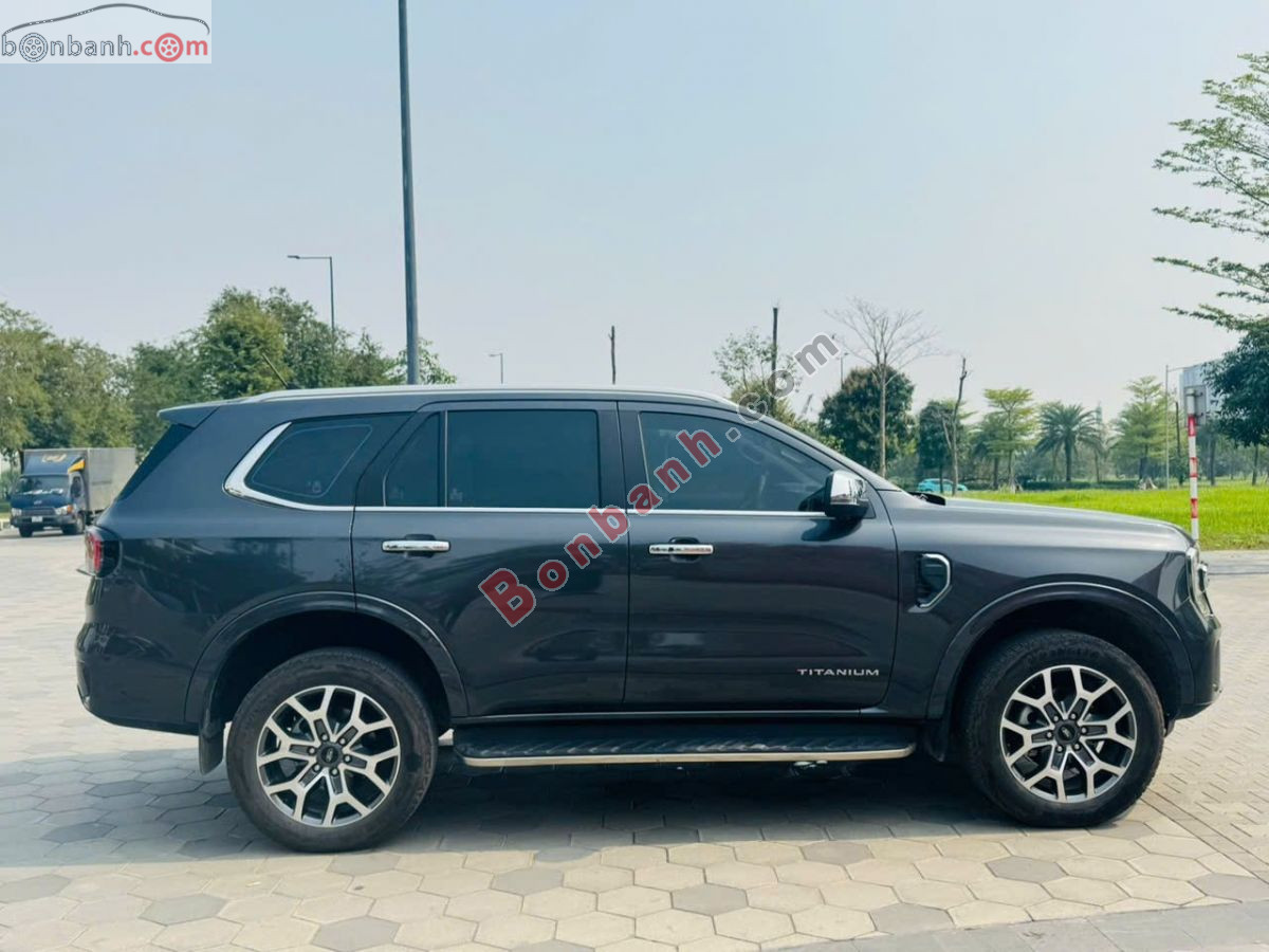 Bán ô tô Ford Everest Titanium Plus 2.0L 4x4 AT - 2024 - xe cũ