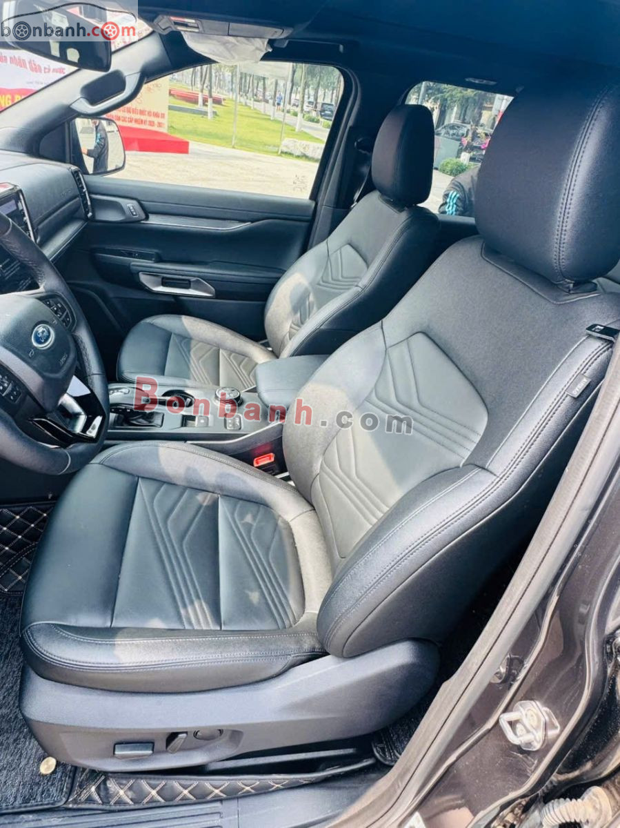 Bán ô tô Ford Everest Titanium Plus 2.0L 4x4 AT - 2024 - xe cũ