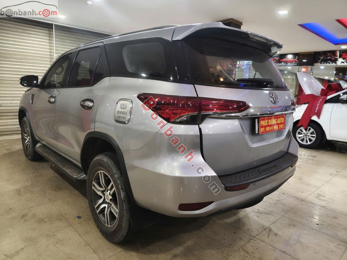 Bán ô tô Toyota Fortuner 2.4G 4x2 AT - 2019 - xe cũ