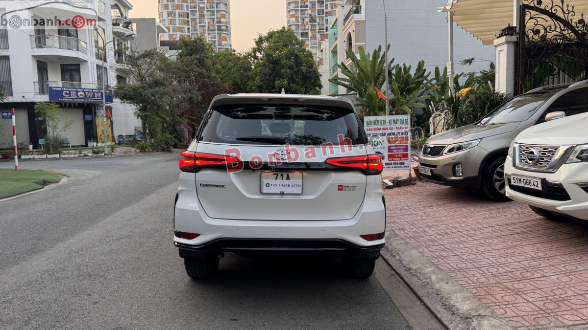 Bán ô tô Toyota Fortuner Legender 2.4L 4x2 AT - 2022 - xe cũ