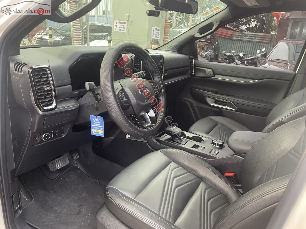 Bán ô tô Ford Everest Titanium Plus 2.0L 4x4 AT - 2025 - xe cũ